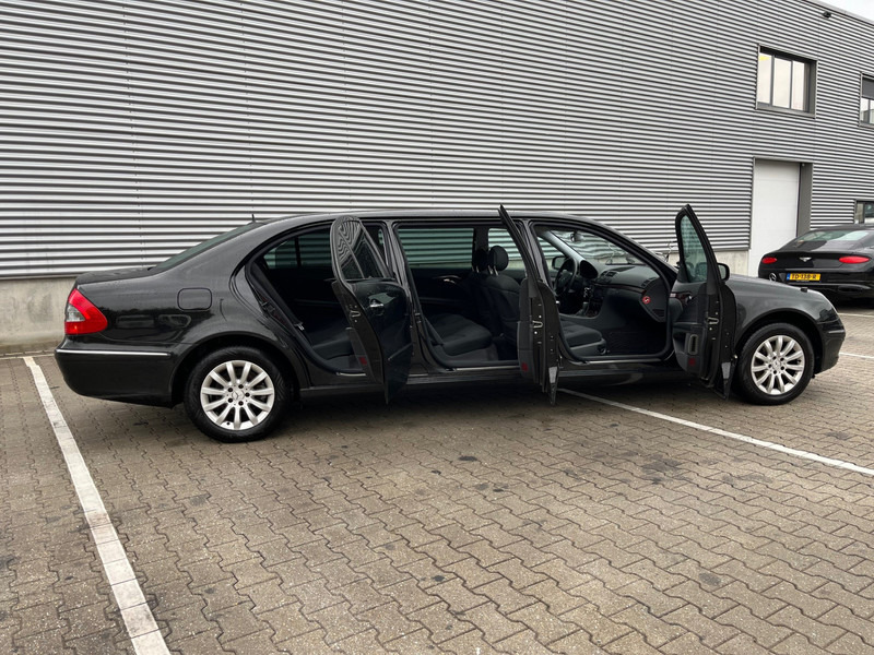 Mercedes-Benz E-Klasse / Limousine / 240 Avantgarde / 4-Matic / 8-pers / APK/TUV 09-2026 - Berline: photos 3 Mercedes-Benz E-Klasse / Limousine / 240 Avantgarde / 4-Matic / 8-pers / APK/TUV 09-2026 - Berline: photos 3