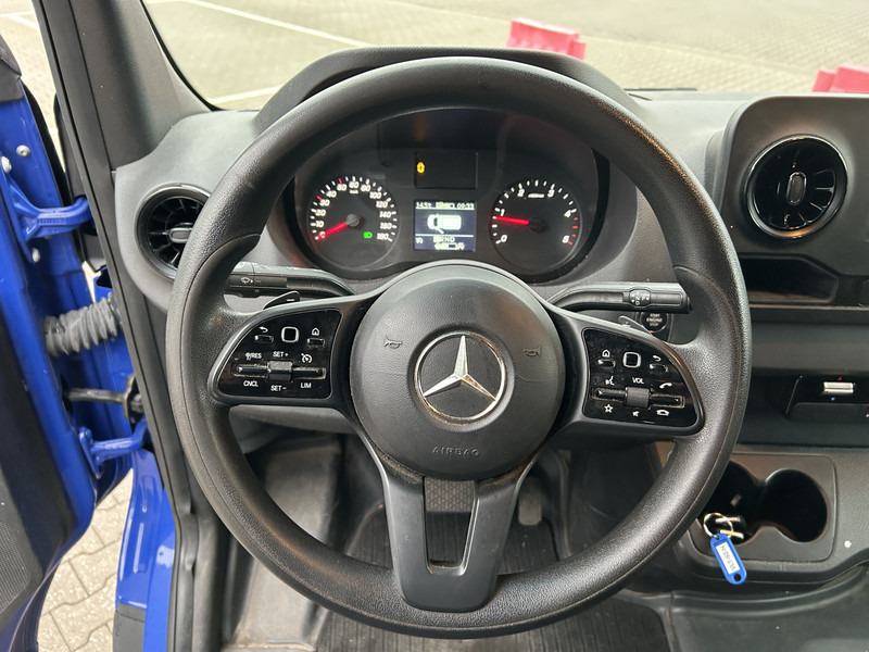 Mercedes-Benz Sprinter 311 2.2 CDI Euro 6D / 137 dkm / L3 H2 / Wrapped / APK TUV 10-26 - Fourgonnette: photos 4 Mercedes-Benz Sprinter 311 2.2 CDI Euro 6D / 137 dkm / L3 H2 / Wrapped / APK TUV 10-26 - Fourgonnette: photos 4
