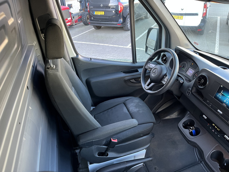 Mercedes-Benz Sprinter 311 2.2 CDI Euro 6D / 170 dkm / L3 H2 / APK TUV 03-26 - Fourgonnette: photos 3 Mercedes-Benz Sprinter 311 2.2 CDI Euro 6D / 170 dkm / L3 H2 / APK TUV 03-26 - Fourgonnette: photos 3