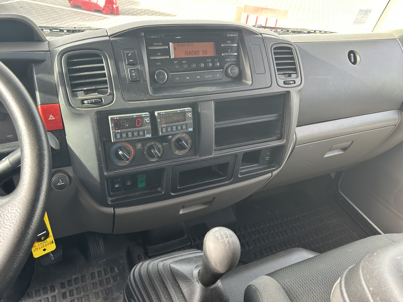 Nissan Cabstar NT400 / Duo Temp Frigo -30 gr / 175 dkm/ Blad - Blad / BE Van - Utilitaire frigorifique: photos 5 Nissan Cabstar NT400 / Duo Temp Frigo -30 gr / 175 dkm/ Blad - Blad / BE Van - Utilitaire frigorifique: photos 5