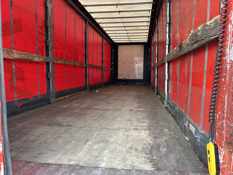 Pacton B1-001 City / Curtainside / Loadlift / APK TUV 03-26 - Semi-remorque rideaux coulissants: photos 3 Pacton B1-001 City / Curtainside / Loadlift / APK TUV 03-26 - Semi-remorque rideaux coulissants: photos 3