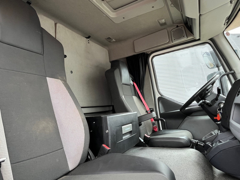 Camion à rideaux coulissants Renault D 210 Euro 6 / 12 Ton / 282 dkm / Schuifzeil / Laadklep / NL truck: photos 7