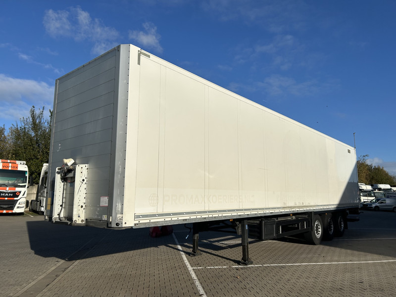 Semi-remorque fourgon Schmitz Cargobull SCB S3B / Box / Loadlift -> Not Working / APK TUV 06-26: photos 19 Semi-remorque fourgon Schmitz Cargobull SCB S3B / Box / Loadlift -> Not Working / APK TUV 06-26: photos 19