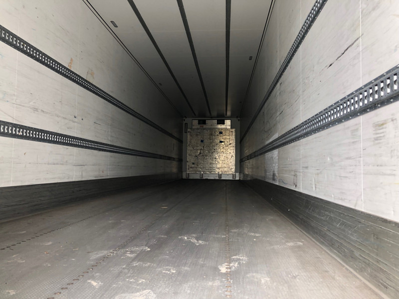 Schmitz Cargobull SCB S3B / Carrier Vector 1550 / Lift axle / Frigo Box / APK TUV 02-26 - Semi-remorque frigorifique: photos 3 Schmitz Cargobull SCB S3B / Carrier Vector 1550 / Lift axle / Frigo Box / APK TUV 02-26 - Semi-remorque frigorifique: photos 3