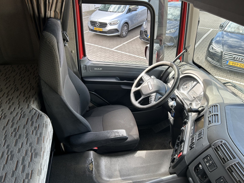 DAF CF 400 FT Space Cab / 718 dkm / NL Truck / APK TUV 02-26 - Tracteur routier: photos 3 DAF CF 400 FT Space Cab / 718 dkm / NL Truck / APK TUV 02-26 - Tracteur routier: photos 3