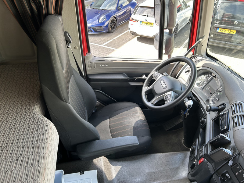 DAF CF 410 FT Space Cab / 707 dkm / New Tacho V2 / APK TUV 12-25 - Tracteur routier: photos 3 DAF CF 410 FT Space Cab / 707 dkm / New Tacho V2 / APK TUV 12-25 - Tracteur routier: photos 3