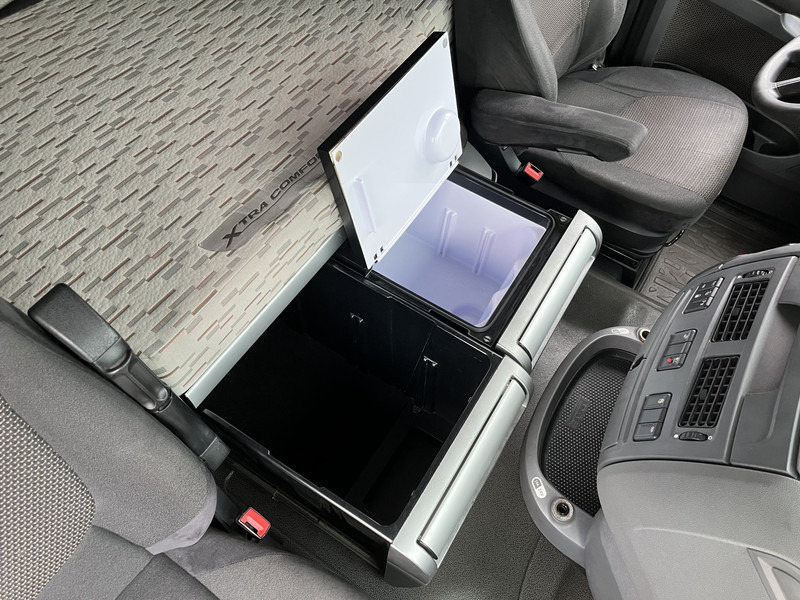 Tracteur routier DAF XF 440 FT SC / Mega - Low Deck / 837 dkm / 2 Tanks / Stand Klima / Tacho V2: photos 13