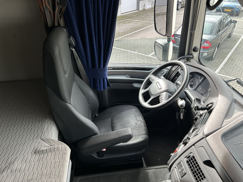 DAF XF 480 FT SSC / 541 dkm / Motor Problems / 2 Tanks / NL Truck - Tracteur routier: photos 3 DAF XF 480 FT SSC / 541 dkm / Motor Problems / 2 Tanks / NL Truck - Tracteur routier: photos 3