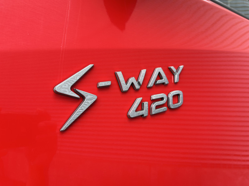 Tracteur routier Iveco S-Way AT 420 / Full LED / 569 dkm / 2 Tanks / 2 Fridge / APK TUV 03-26: photos 15