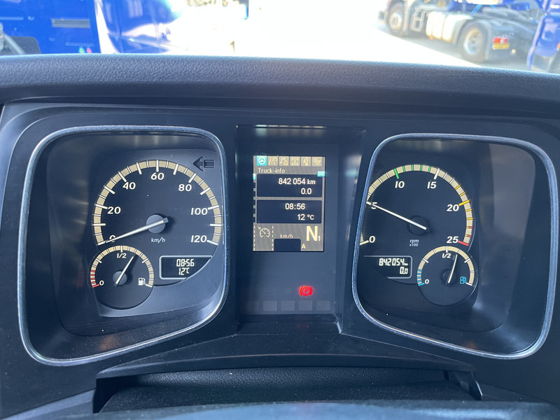 Mercedes-Benz Actros 1842 Streamspace / 842 dkm / 2 Tanks / NL Truck - Tracteur routier: photos 4 Mercedes-Benz Actros 1842 Streamspace / 842 dkm / 2 Tanks / NL Truck - Tracteur routier: photos 4