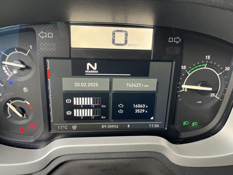 Renault T 380 Comfort Euro 6 / 742 dkm / NL Truck - Tracteur routier: photos 5 Renault T 380 Comfort Euro 6 / 742 dkm / NL Truck - Tracteur routier: photos 5