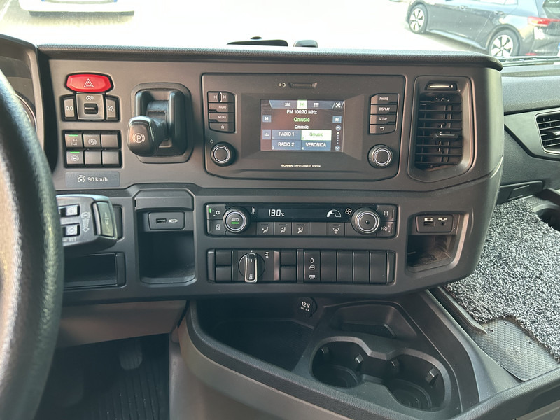 Scania R450 Highline / Retarder / 724 dkm / APK TUV 07-26 - Tracteur routier: photos 5 Scania R450 Highline / Retarder / 724 dkm / APK TUV 07-26 - Tracteur routier: photos 5