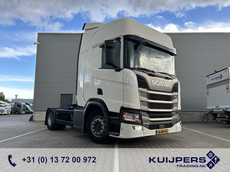 Scania R450 Highline / Retarder / 758 dkm / APK TUV 03-26 - Tracteur routier: photos 1 Scania R450 Highline / Retarder / 758 dkm / APK TUV 03-26 - Tracteur routier: photos 1