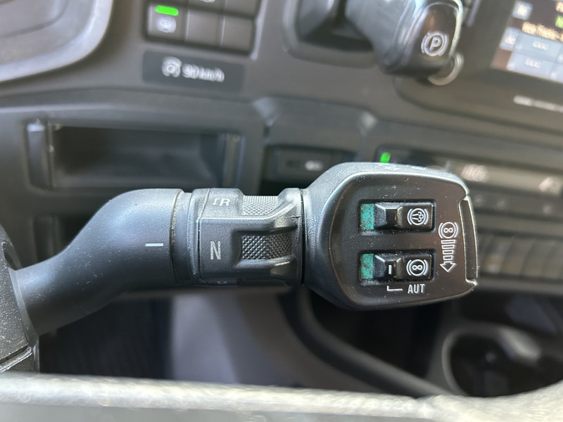 Tracteur routier Scania R450 Highline / Retarder / 860 dkm / APK TUV 03-26: photos 7 Tracteur routier Scania R450 Highline / Retarder / 860 dkm / APK TUV 03-26: photos 7