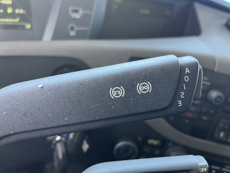 Volvo FH 420 Globetrotter / 785 dkm / 2 Tanks / VEB+ / NL Truck - Tracteur routier: photos 5 Volvo FH 420 Globetrotter / 785 dkm / 2 Tanks / VEB+ / NL Truck - Tracteur routier: photos 5