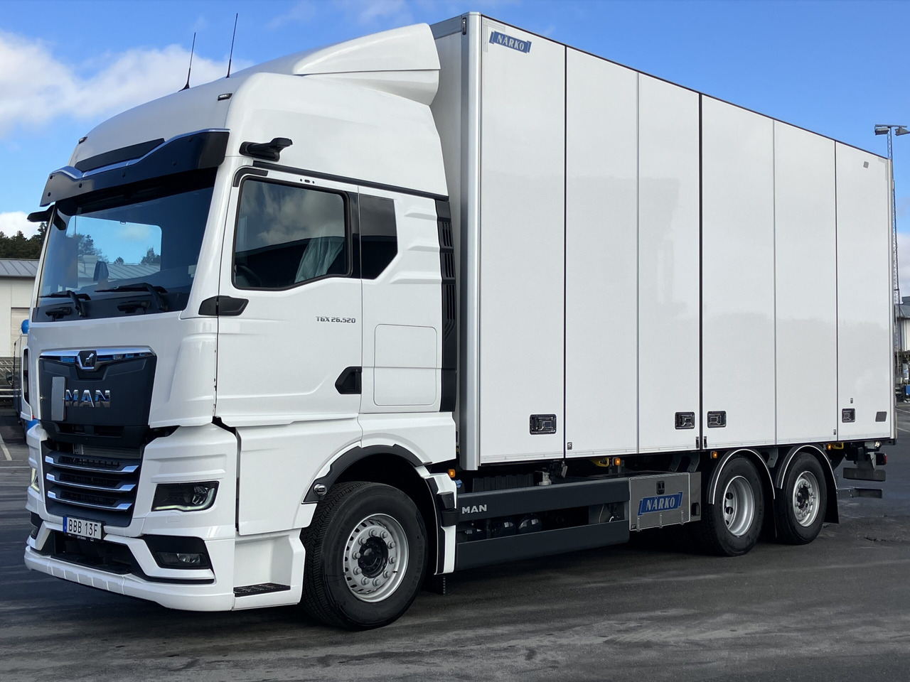 MAN TGX 26.520 6×2-4 fjärrbil Närko - Camion fourgon: photos 1 MAN TGX 26.520 6×2-4 fjärrbil Närko - Camion fourgon: photos 1