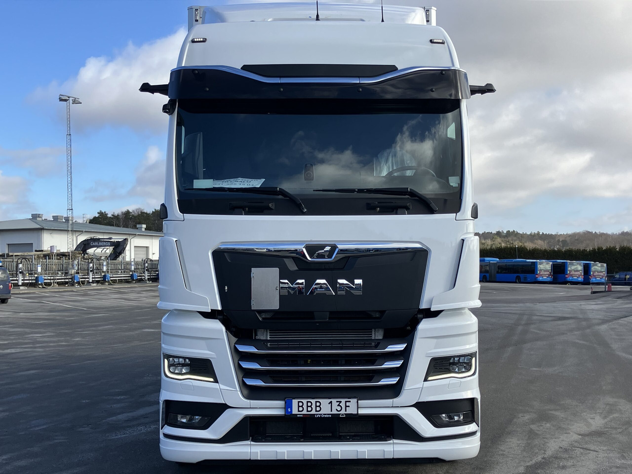 MAN TGX 26.520 6×2-4 fjärrbil Närko - Camion fourgon: photos 3 MAN TGX 26.520 6×2-4 fjärrbil Närko - Camion fourgon: photos 3
