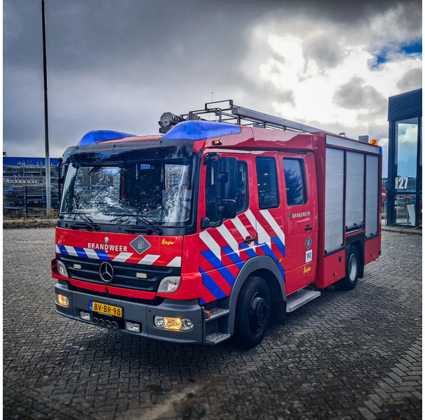 Mercedes-Benz NG 1626 V8 - Camion de pompier: photos 3 Mercedes-Benz NG 1626 V8 - Camion de pompier: photos 3