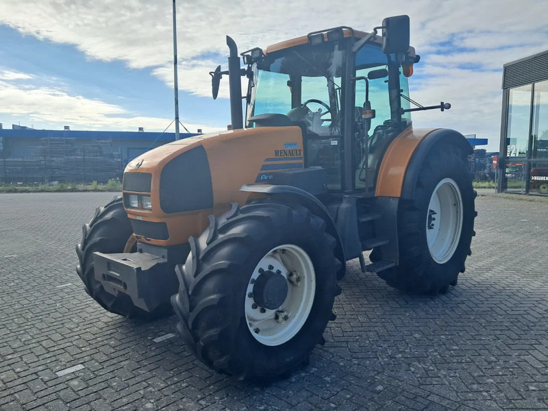 Renault ARES 640 RZ ARES 640 RZ - Tracteur agricole: photos 3 Renault ARES 640 RZ ARES 640 RZ - Tracteur agricole: photos 3