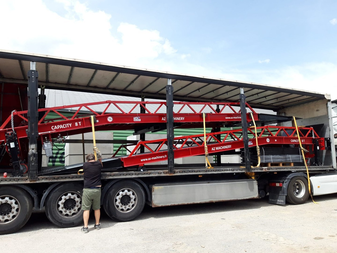 Rampe de chargement neuf Loading Ramp with with hydraulic tilting bridge -  AZ RAMP - STAR- 8T. 8 ton capacity: photos 6