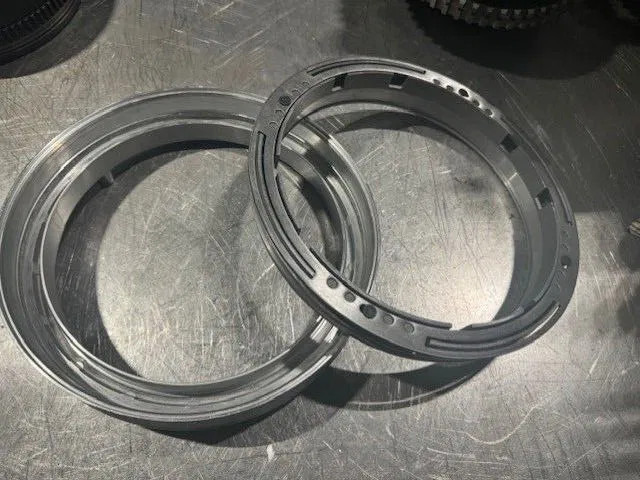 Volvo B1 piston and cylinder, 11038029, 11145437, 11145855, 11037941, 22640, 22648, 22688, 22517, 22518, 22545, 22645, 22650, 22671, 2 - Boîte de vitesse: photos 1 Volvo B1 piston and cylinder, 11038029, 11145437, 11145855, 11037941, 22640, 22648, 22688, 22517, 22518, 22545, 22645, 22650, 22671, 2 - Boîte de vitesse: photos 1