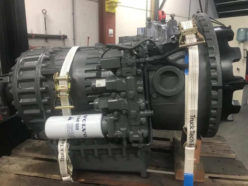 Volvo Versnellingsbak PT2116 22416 - Boîte de vitesse pour Tombereau articulé: photos 4 Volvo Versnellingsbak PT2116 22416 - Boîte de vitesse pour Tombereau articulé: photos 4