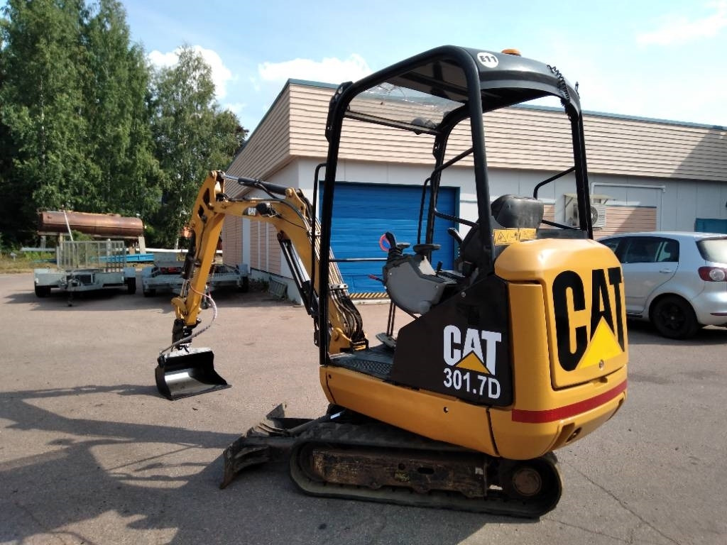CAT 301.7 D - Mini pelle: photos 2 CAT 301.7 D - Mini pelle: photos 2