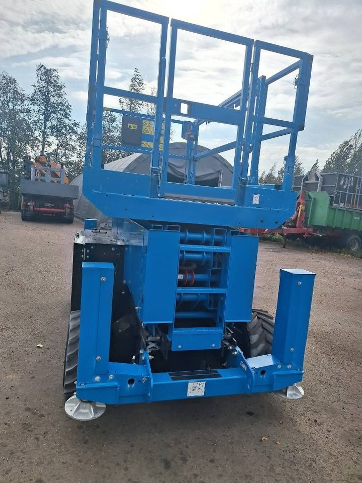 Genie GS-4069 DC - Nacelle ciseaux: photos 3 Genie GS-4069 DC - Nacelle ciseaux: photos 3