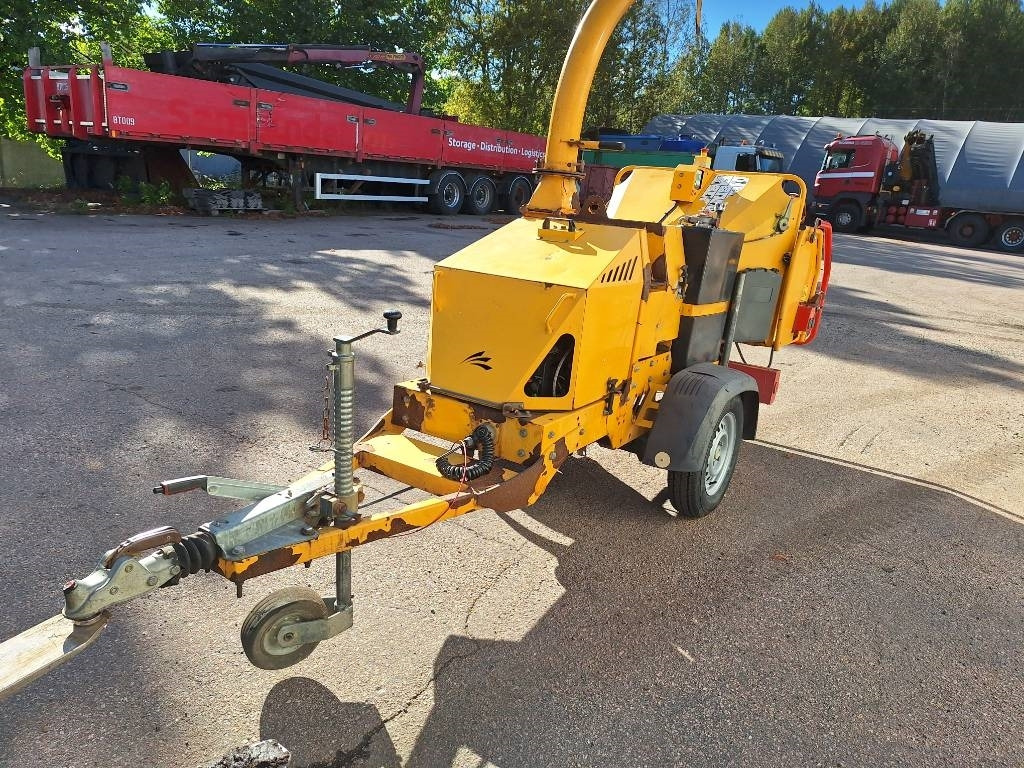 Greenmech Arborist 130 - Broyeur de végétaux: photos 4 Greenmech Arborist 130 - Broyeur de végétaux: photos 4