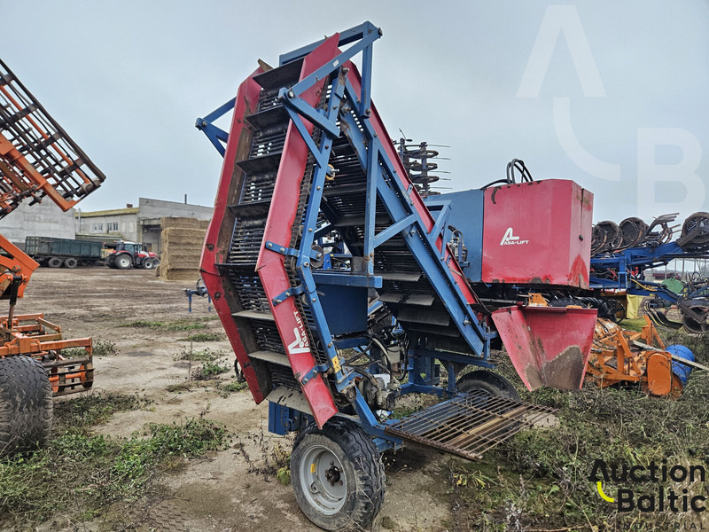 Asa-Lift CH 1000 E - Moissonneuse-batteuse: photos 4 Asa-Lift CH 1000 E - Moissonneuse-batteuse: photos 4