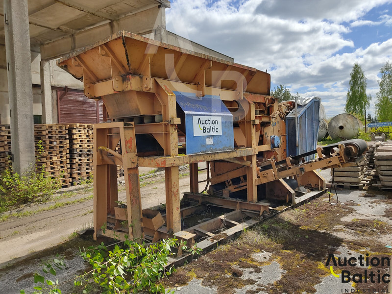 BMD RA700/4 - Outils du sol: photos 2 BMD RA700/4 - Outils du sol: photos 2