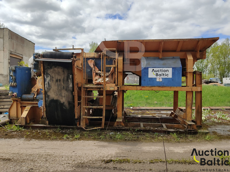 BMD RA700/4 - Outils du sol: photos 3 BMD RA700/4 - Outils du sol: photos 3