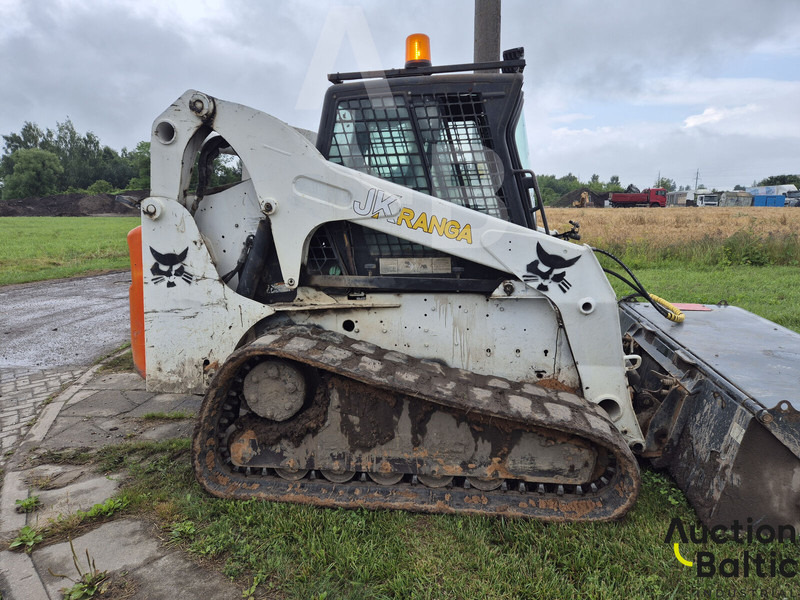 Bobcat T 320 - Chargeuse sur chenilles: photos 4 Bobcat T 320 - Chargeuse sur chenilles: photos 4