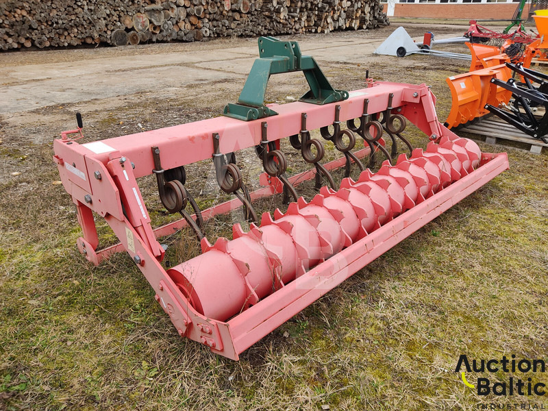 CONCEPT PERUGINI Perugini - Herse rotative: photos 1 CONCEPT PERUGINI Perugini - Herse rotative: photos 1