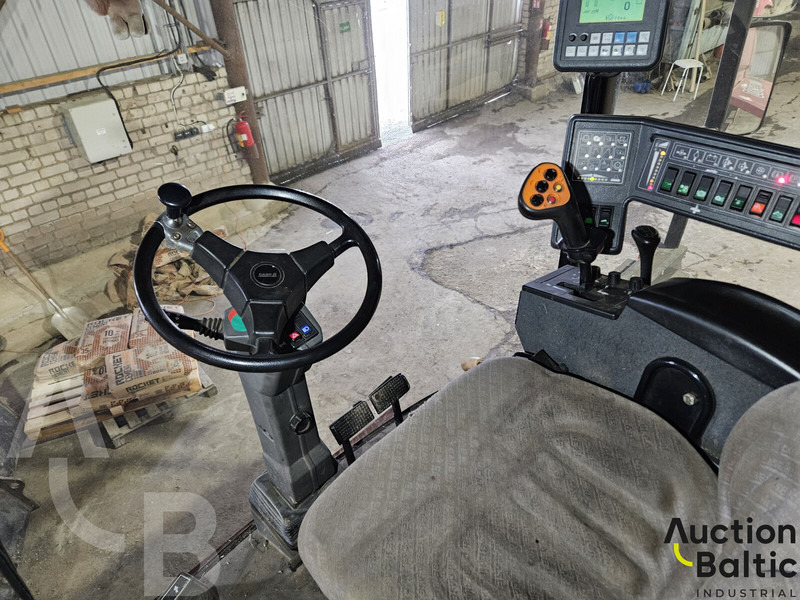 Case IH CT 5080 - Moissonneuse-batteuse: photos 5 Case IH CT 5080 - Moissonneuse-batteuse: photos 5