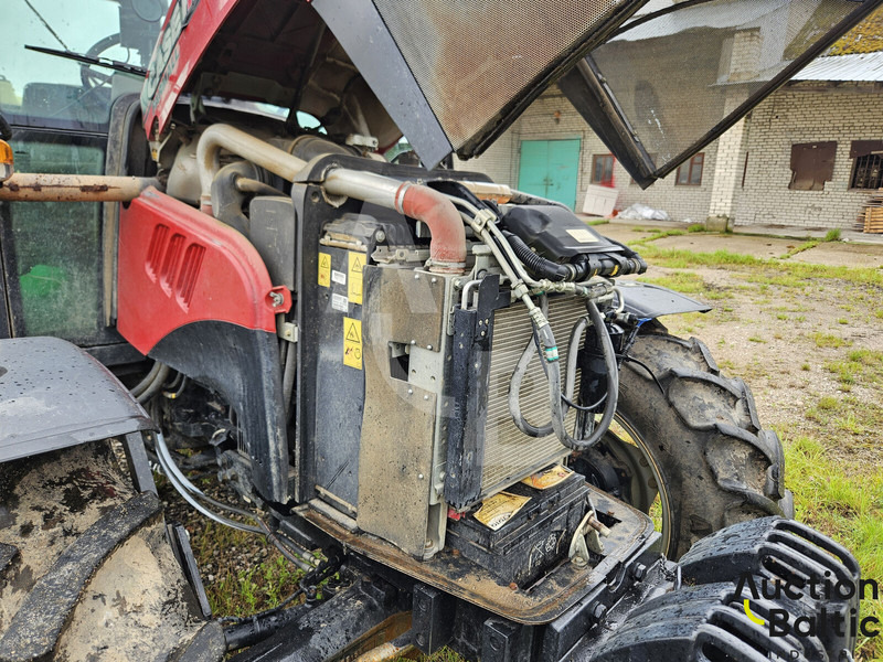 Tracteur agricole Case IH Farmall 105 A: photos 11