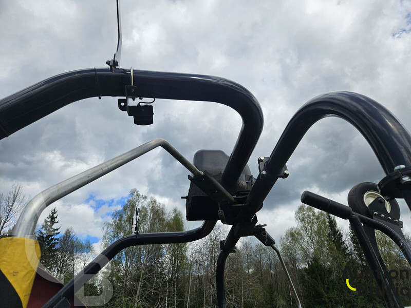 Case IH RB545Silage - Presse à balles rondes: photos 3 Case IH RB545Silage - Presse à balles rondes: photos 3