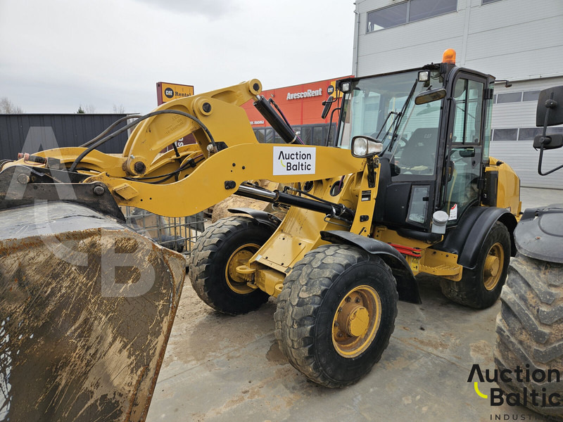 Caterpillar 906 M - Chargeuse sur pneus: photos 1 Caterpillar 906 M - Chargeuse sur pneus: photos 1