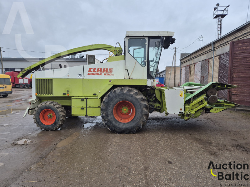 Claas Jaguar 690 SL - Ensileuse: photos 3 Claas Jaguar 690 SL - Ensileuse: photos 3