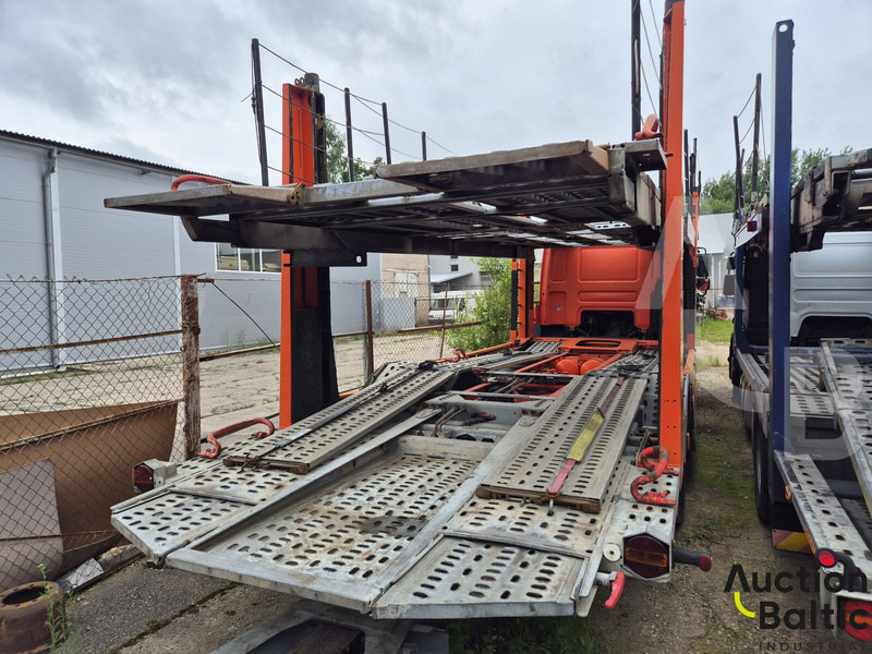 DAF AE75PC - Camion porte-voitures: photos 3 DAF AE75PC - Camion porte-voitures: photos 3