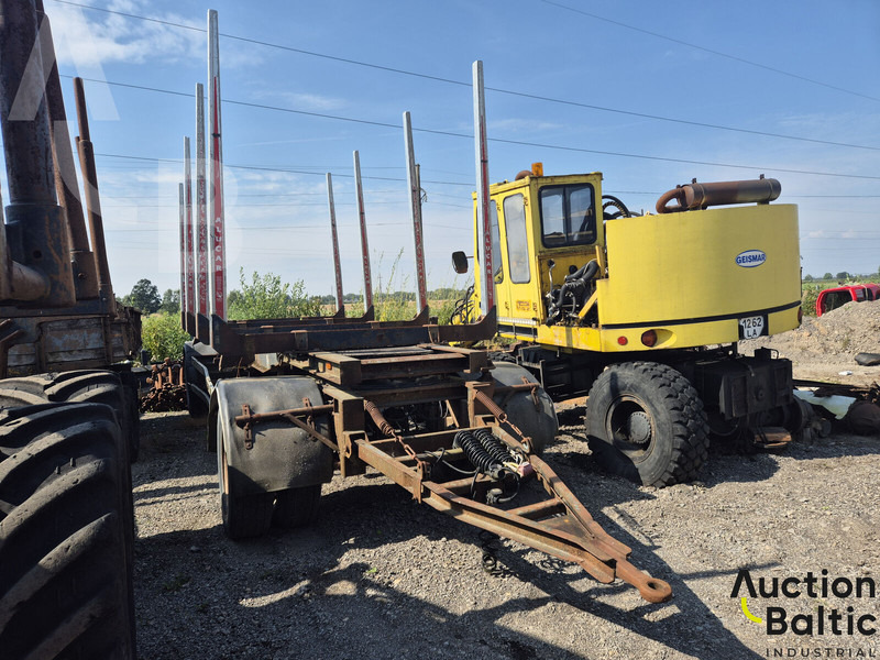 DENGA - Semi-remorque rideaux coulissants: photos 1 DENGA - Semi-remorque rideaux coulissants: photos 1