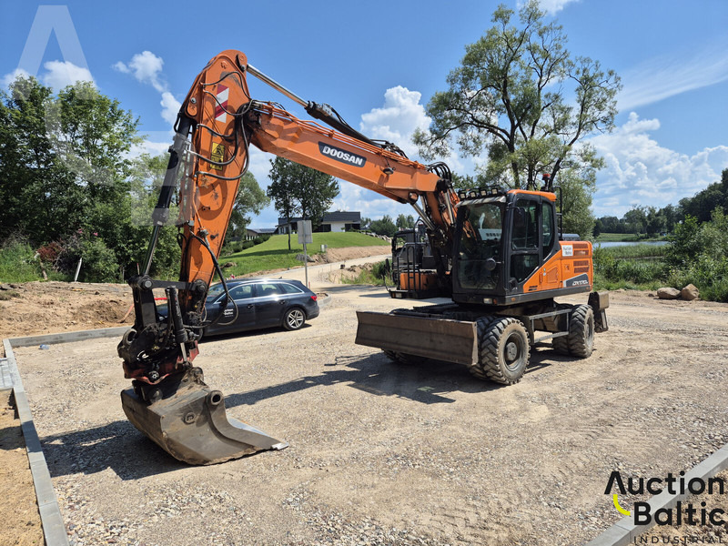 Doosan DX 170 W-5 - Pelle sur pneus: photos 1 Doosan DX 170 W-5 - Pelle sur pneus: photos 1