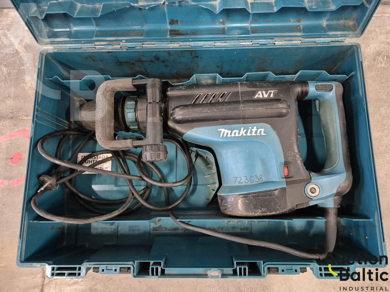 Makita HM1213C - Engins de chantier: photos 1 Makita HM1213C - Engins de chantier: photos 1