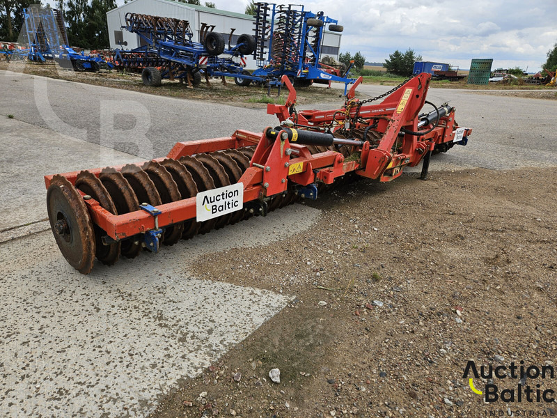 Gregoire Besson Gregoire-Besson DLRE 600 - Rouleau agricole: photos 1 Gregoire Besson Gregoire-Besson DLRE 600 - Rouleau agricole: photos 1