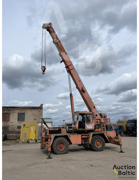Grove AT 633 B - Grue tout-terrain: photos 4 Grove AT 633 B - Grue tout-terrain: photos 4