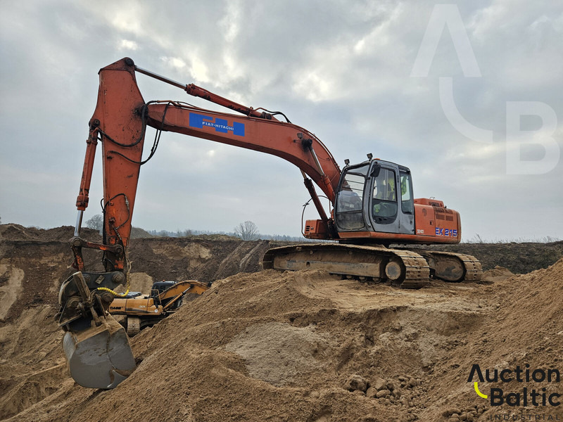 Hitachi EX 215 - Pelle sur chenille: photos 2 Hitachi EX 215 - Pelle sur chenille: photos 2