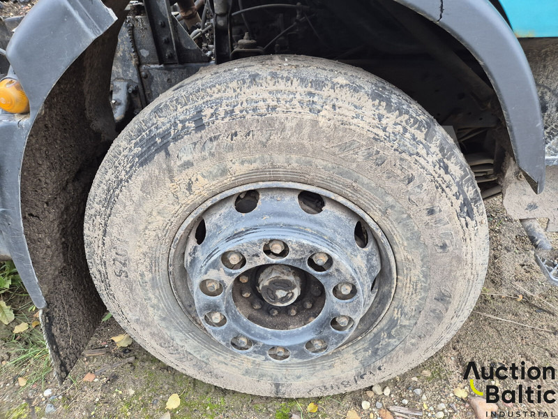 Camion benne Iveco 260 E27: photos 15