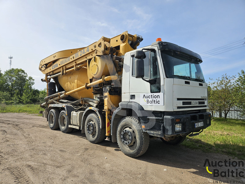 Iveco Magirus - Pompe à béton stationnaire: photos 1 Iveco Magirus - Pompe à béton stationnaire: photos 1