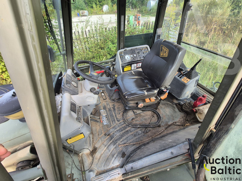 JCB 4 CX - Tractopelle: photos 5 JCB 4 CX - Tractopelle: photos 5