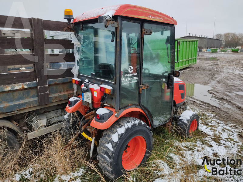 KIOTI CK 2810 - Tracteur agricole: photos 3 KIOTI CK 2810 - Tracteur agricole: photos 3
